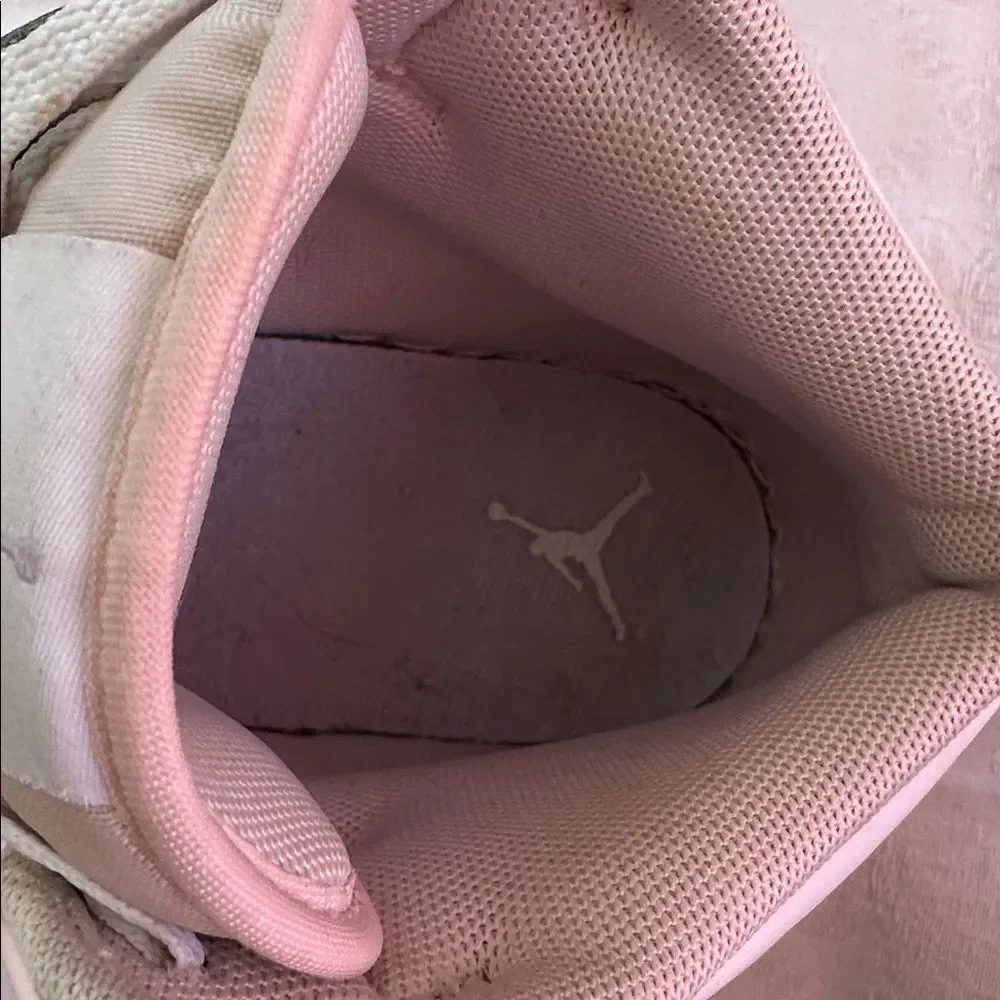 Nike Air Jordan Sneakers 1 Mid GS Pink Wash/Violet Frost/White Size 6.5 Copy